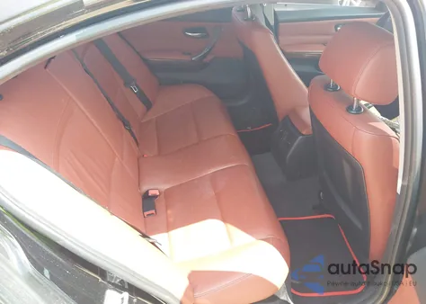 2011 BMW 328 I z USA, uszkodzony, nr VIN WBAPH7G57BNM55836